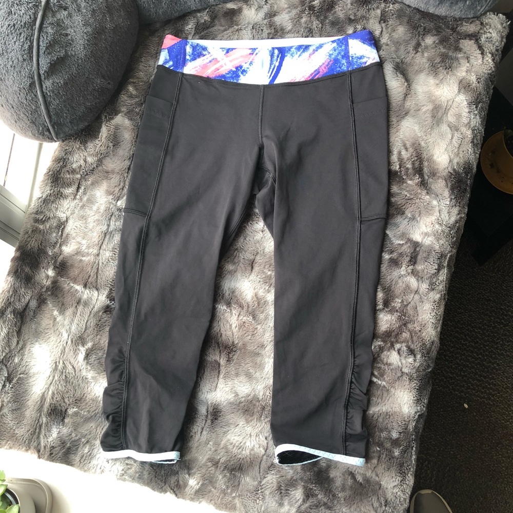 Black Ivivva Crops